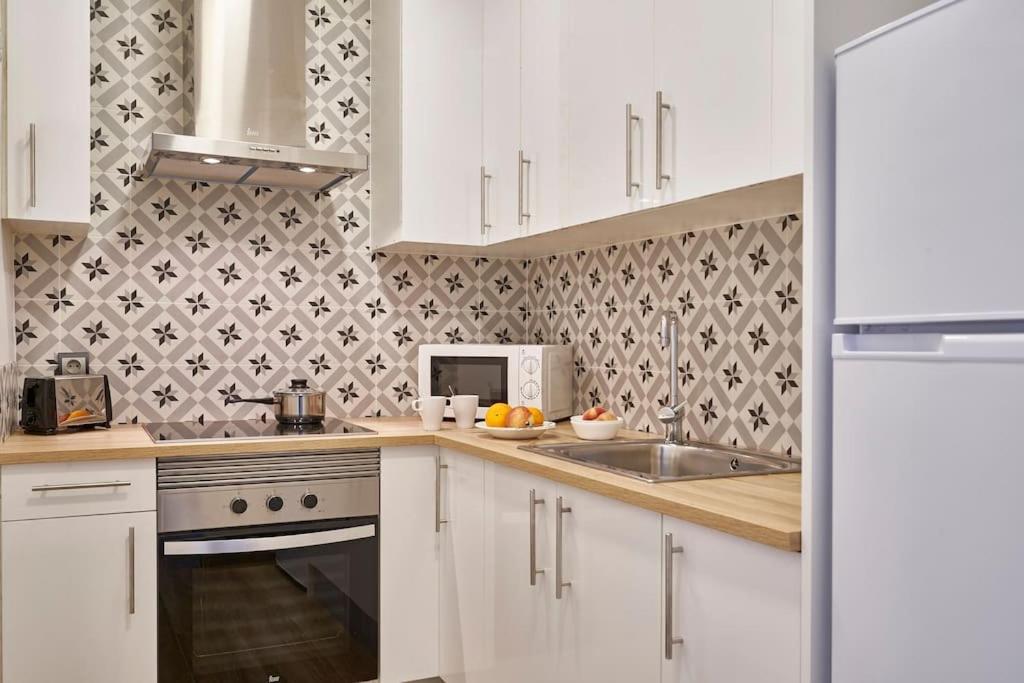 Bebarceloner Sants Apartments - 2 Bedrooms Luaran gambar